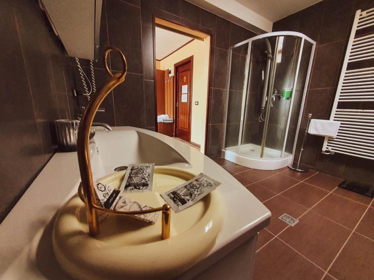 Hotel Belvedere โซวาตา ภายนอก รูปภาพ