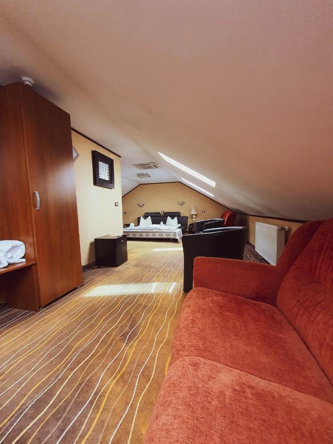Hotel Belvedere โซวาตา ภายนอก รูปภาพ