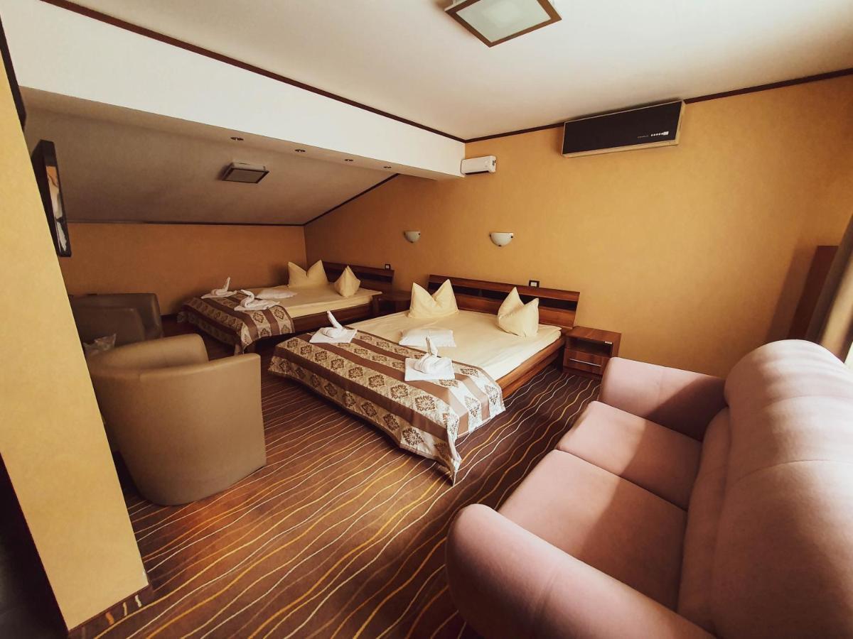 Hotel Belvedere โซวาตา ภายนอก รูปภาพ