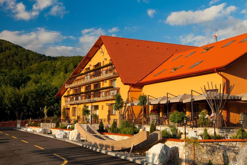 Hotel Belvedere โซวาตา ภายนอก รูปภาพ