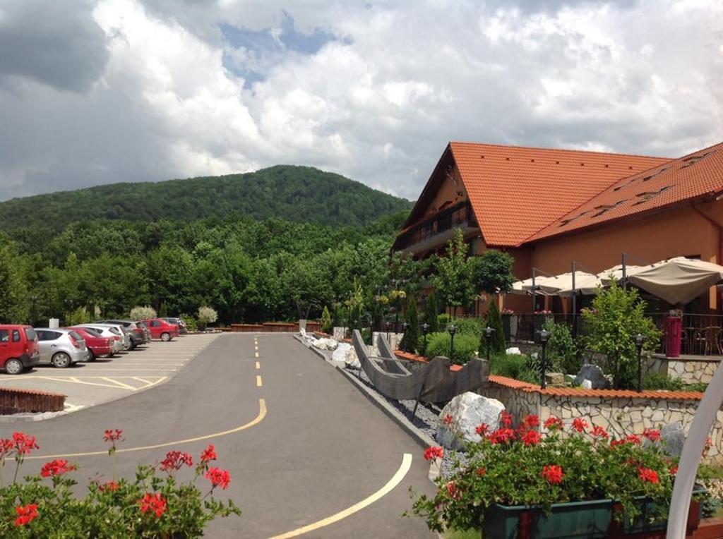 Hotel Belvedere โซวาตา ภายนอก รูปภาพ